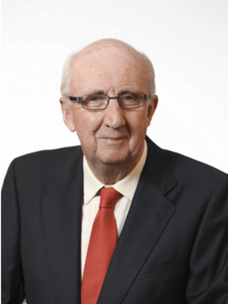 Headshot of Dr Michael Farrell